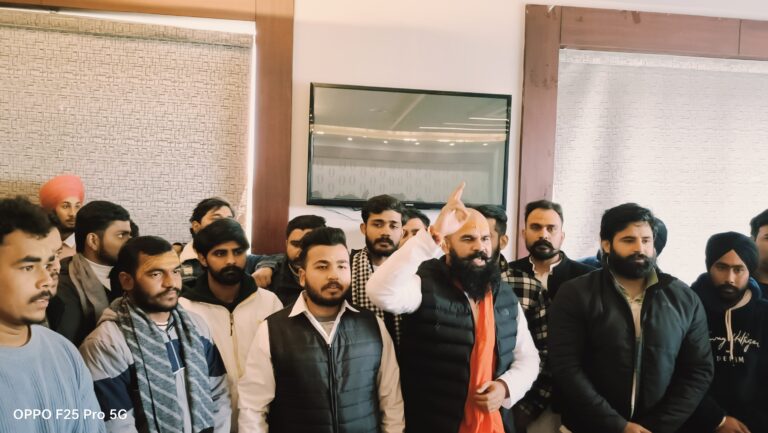 भाजपा मेयर प्रत्याशी दीपक बाली की चुनावी नैय्या के खिवैया बने गगन
