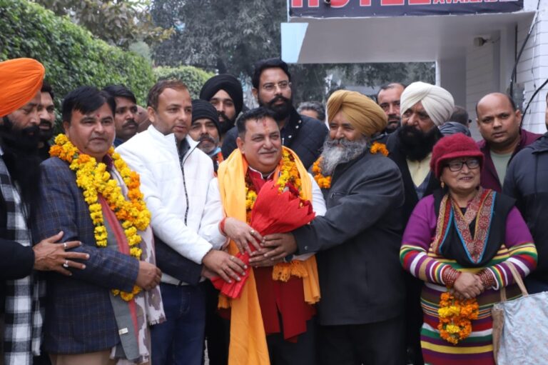 अब सहकारिता प्रकोष्ठ ने दिया दीपक बाली को समर्थन
