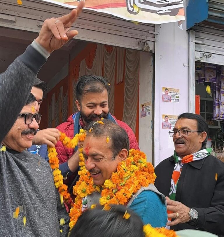 परिवर्तन की तूफानी लहर में कांग्रेस की रफ्तार तेज