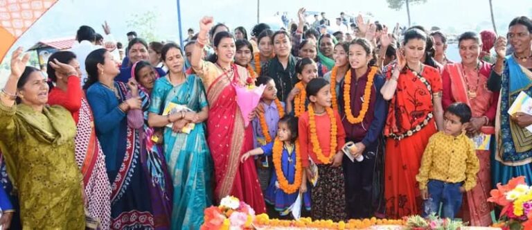 संकट और आपदा के वक्त मिलेगी तुरंत आर्थिक मदद – रेखा आर्या