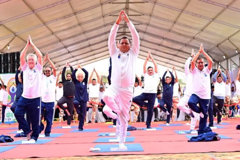 मुख्यमंत्री ने भराड़ीसैंण से दिया “हर घर योग, हर जन निरोग’’ का संदेश   