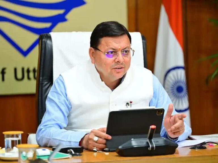 सुरक्षा मानकों से खिलवाड़ बर्दाश्त नही – सीएम धामी ने हैली सर्विस ऑपरेटर्स को कड़े शब्दों में स्पष्ट किया
