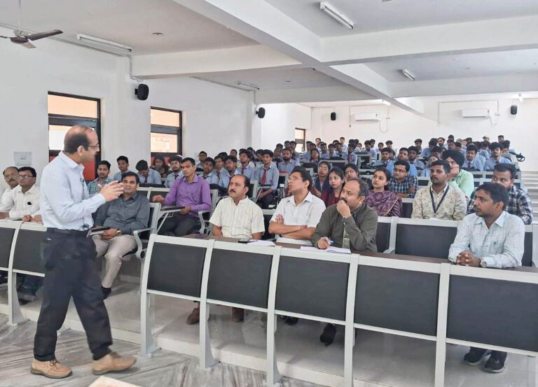 टीएमयू इंजीनियरिंग स्टुडेंट्स ने जाना डीप लर्निंग का महत्व