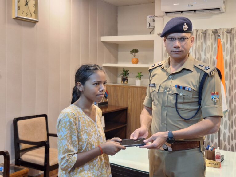  बाजपुर मशरूम फैक्ट्री हादसा: जिला प्रशासन की तत्परता से बची कई जानें, डीएम ने दिए सख्त निर्देश