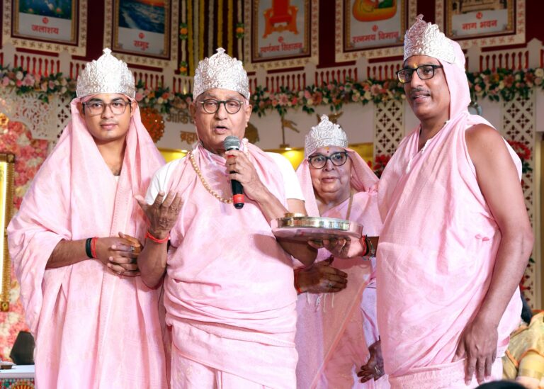 टीएमयू में ध्वजारोहण से दशलक्षण महापर्व का शंखनाद