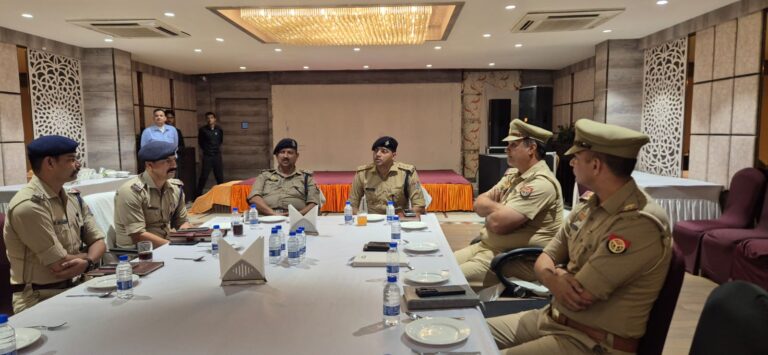 सीमा पार अपराधों की रोकथाम को लेकर रुद्रपुर-बिलासपुर पुलिस के बीच बैठक सम्पन्न