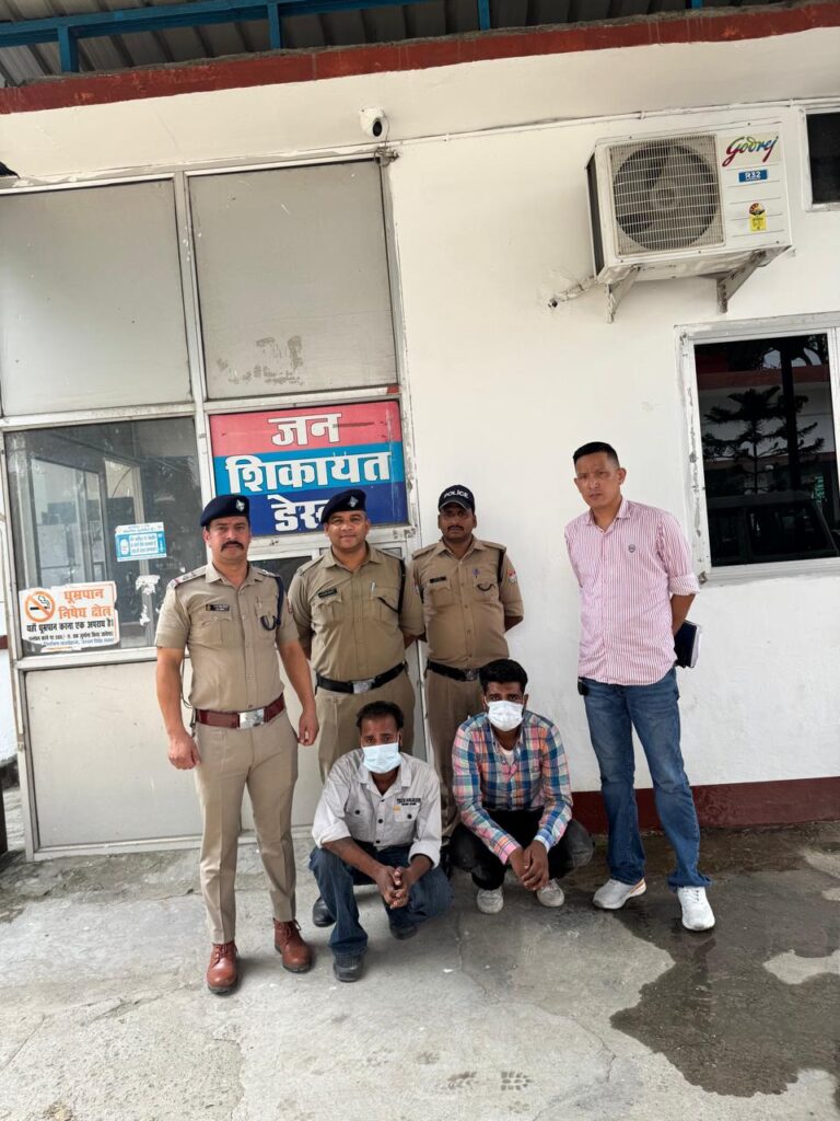 छात्र पर फायरिंग करने वाले तीन अभियुक्त गिरफ्तार, घटना में प्रयुक्त स्विफ्ट कार भी बरामद