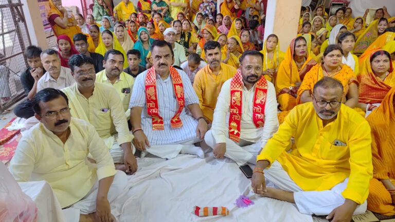 रुद्रपुर में संगीतमय श्रीमद् भागवत कथा का आयोजन, पूर्व विधायक राजकुमार ठुकराल हुए शामिल