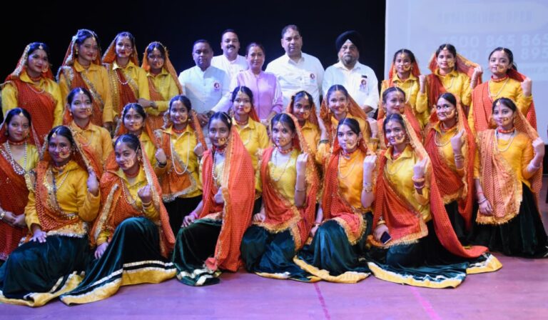 रुद्रपुर में पहली सीबीएसई राष्ट्रीय फेंसिंग चैम्पियनशिप का आगाज खेलों में ‘नाम, दाम और परिणाम’— रेखा आर्या