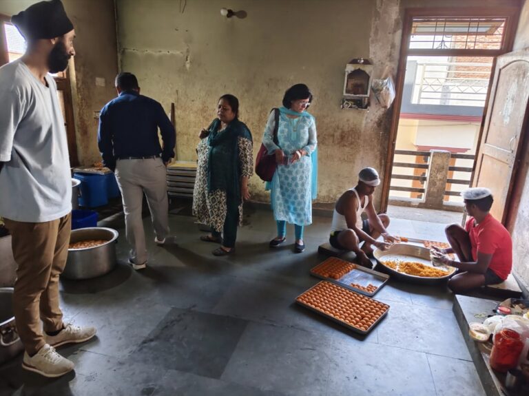 त्योहार से पहले खाद्य सुरक्षा विभाग एक्शन मोड में , मिलावटी सामान बेचने वालों पर होगी सख्त कार्रवाई