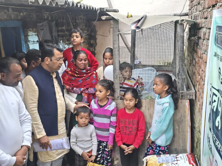 रम्पुरा कैंसर पीड़ित जगदीश की मदद के लिये आगे आये विधायक शिव अरोरा एम्स ऋषिकेश में करवायेगे भर्ती और इलाज का खर्च में मदद की भी कही बात