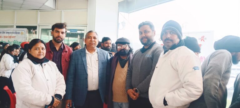 बजाज ऑटो में निःशुल्क स्वास्थ्य शिविर, 500 से अधिक कर्मचारियों की हुई जाँच