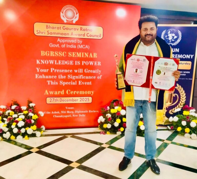 डा. चंदोला को भारत सरकार ने डॉक्टरेट की उपाधि से नवाजा,आयुष और मानव सेवा में उत्कृष्ट योगदान के लिए मिला राष्ट्रीय सम्मान,प्रतिष्ठित संस्था वर्ल्ड ह्यूमन राइट्स प्रोटेक्शन कमीशन की राष्ट्रीय स्तर पर सदस्यता भी मिली