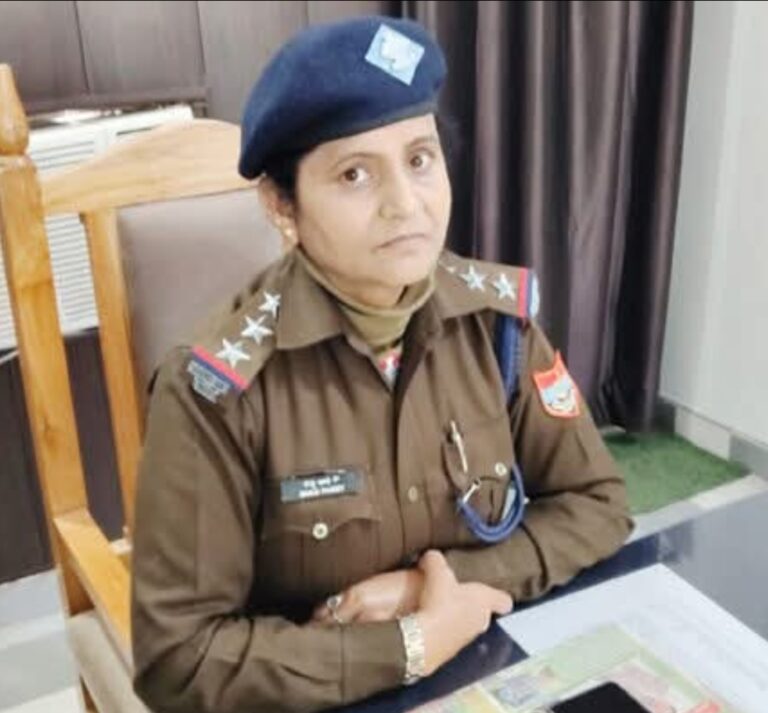 नानकमत्ता को मिली पहली महिला कोतवाल, मंजू पांडे ने संभाली कमान