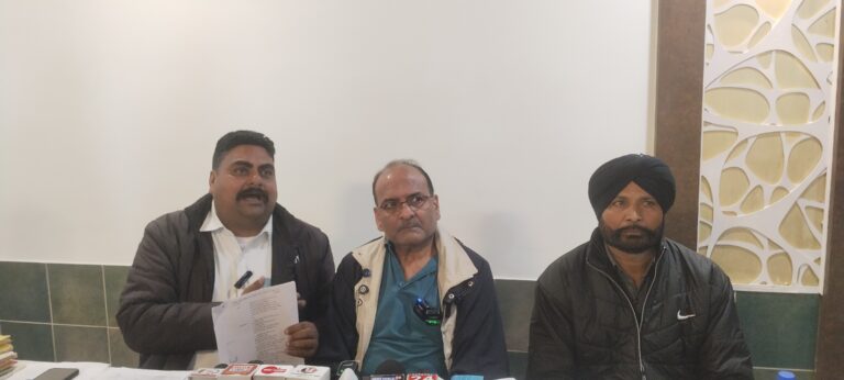 रिटायर्ड नेवी कैप्टन का बड़ा आरोप: पावर ऑफ अटॉर्नी का दुरुपयोग कर 55 लाख की संपत्ति हड़पने की साजिश