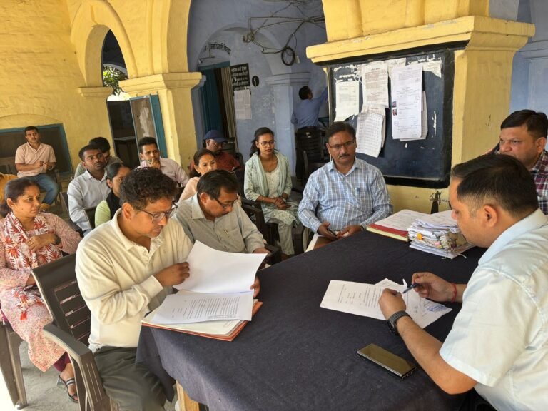 तहसील किच्छा में राजस्व लोक अदालत का सफल आयोजन, 152 लंबित वादों का निस्तारण