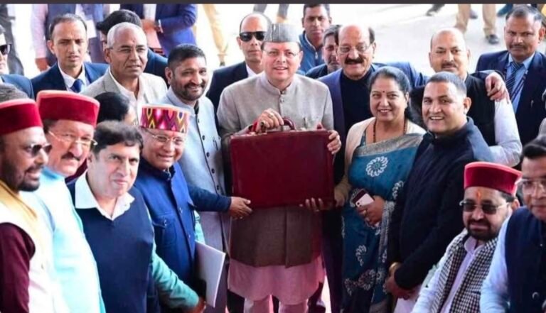 धामी सरकार का 1.11 लाख करोड़ का बजट पेश — शिक्षा, सड़क, पेयजल और ग्रामीण विकास पर बड़ा फोकस, आंदोलनकारियों की पेंशन बढ़ी