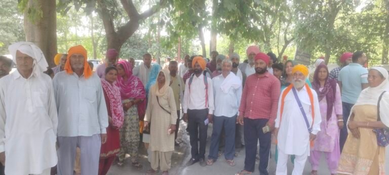 चोरी की भैंसें गायब, समझौते का दबाव हाजिर, गदरपुर पुलिस पर गंभीर आरोप,एसएसपी दरबार पहुँचे सैकड़ो लोग